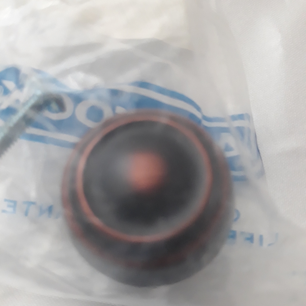 Lot 10 Oil Rubbed Bronze cabinet knobs - Picture 3 of 3